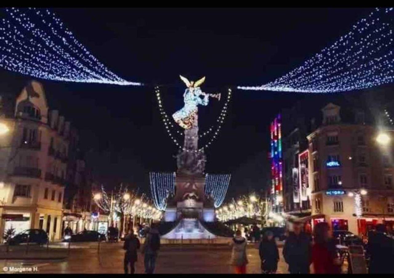 Reims Centre-Ville - 2 Chambres - 6 Personnes Au 1 Er Etage Ngoại thất bức ảnh