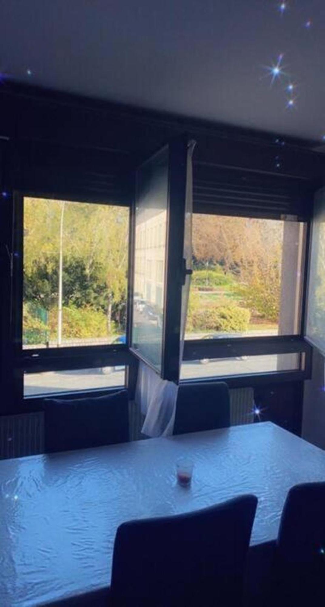 Reims Centre-Ville - 2 Chambres - 6 Personnes Au 1 Er Etage Ngoại thất bức ảnh