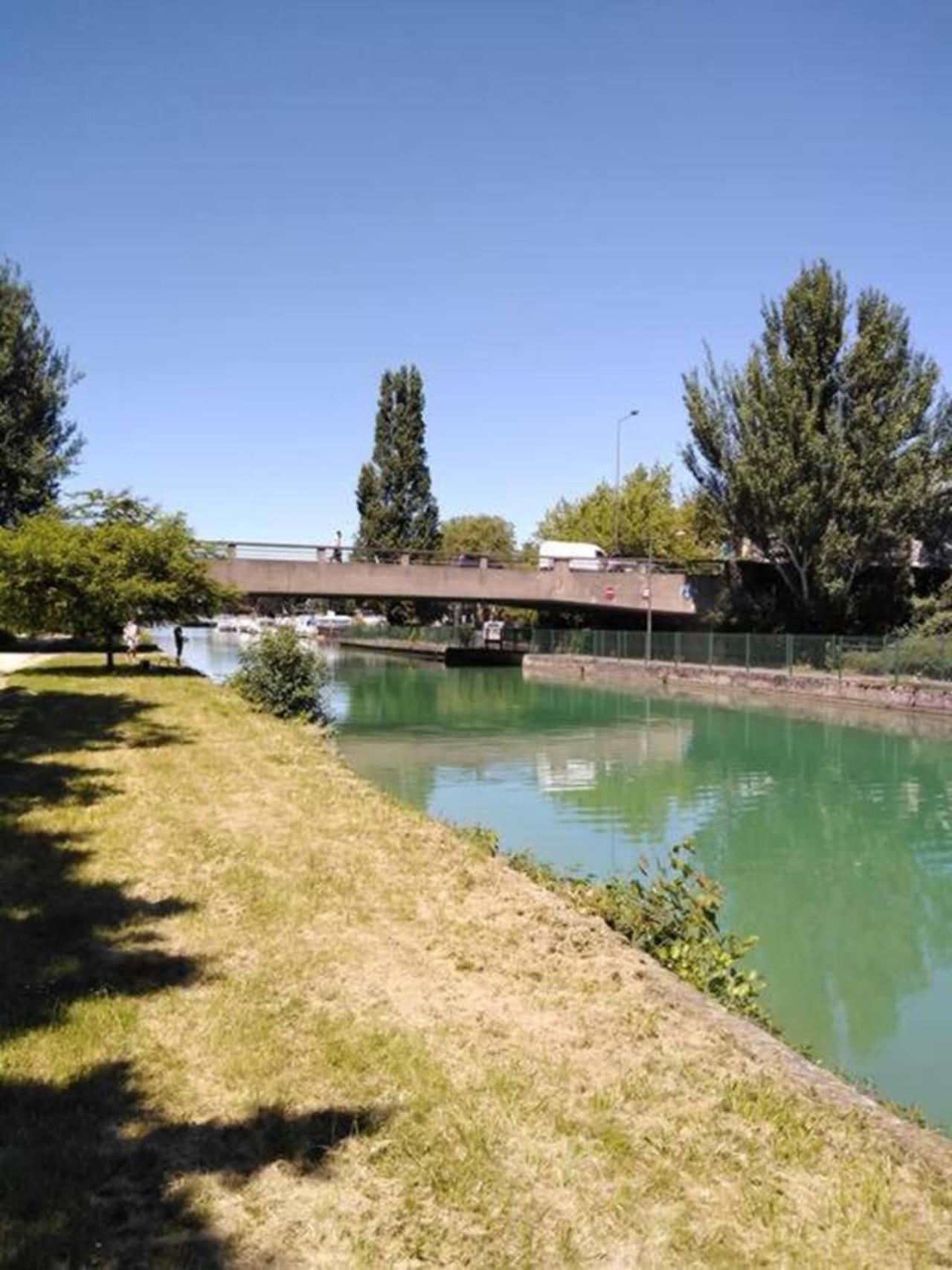 Reims Centre-Ville - 2 Chambres - 6 Personnes Au 1 Er Etage Ngoại thất bức ảnh