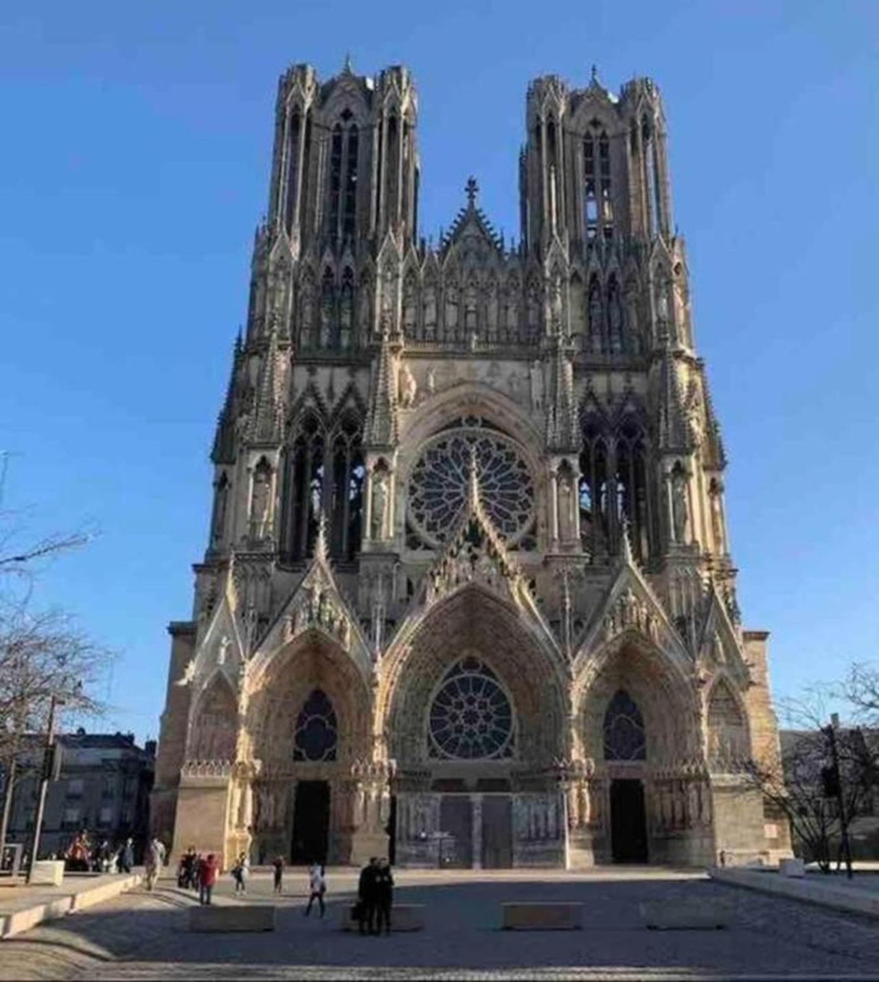 Reims Centre-Ville - 2 Chambres - 6 Personnes Au 1 Er Etage Ngoại thất bức ảnh