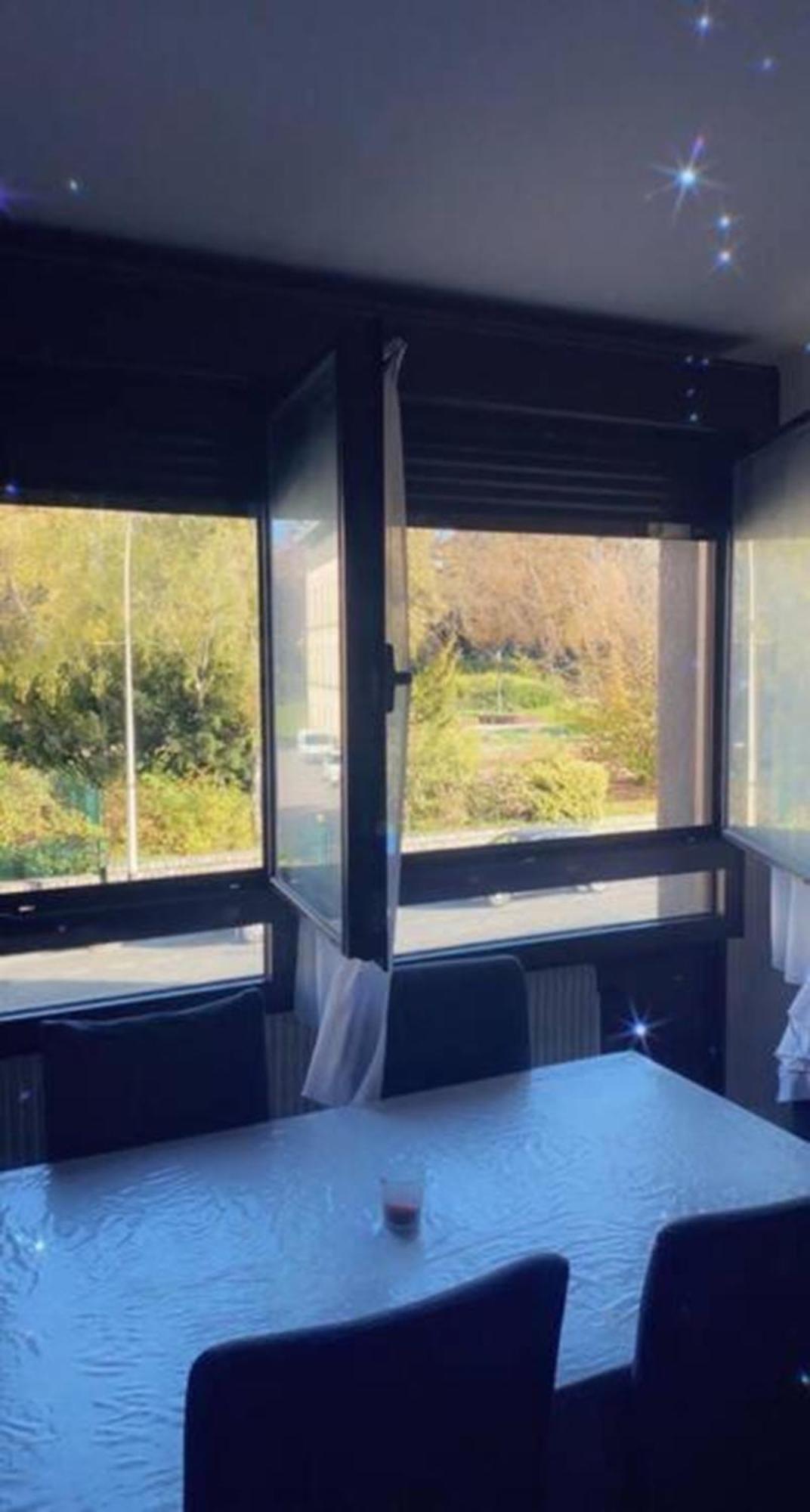 Reims Centre-Ville - 2 Chambres - 6 Personnes Au 1 Er Etage Ngoại thất bức ảnh
