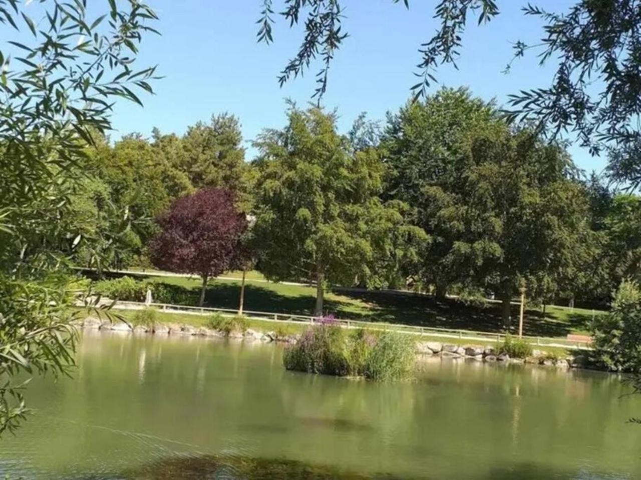 Reims Centre-Ville - 2 Chambres - 6 Personnes Au 1 Er Etage Ngoại thất bức ảnh